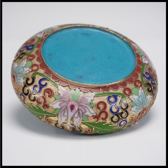 Antique‎ Chinese Cloisonne Enamel Ashtray with Floral Motifs - Picture 5 of 5